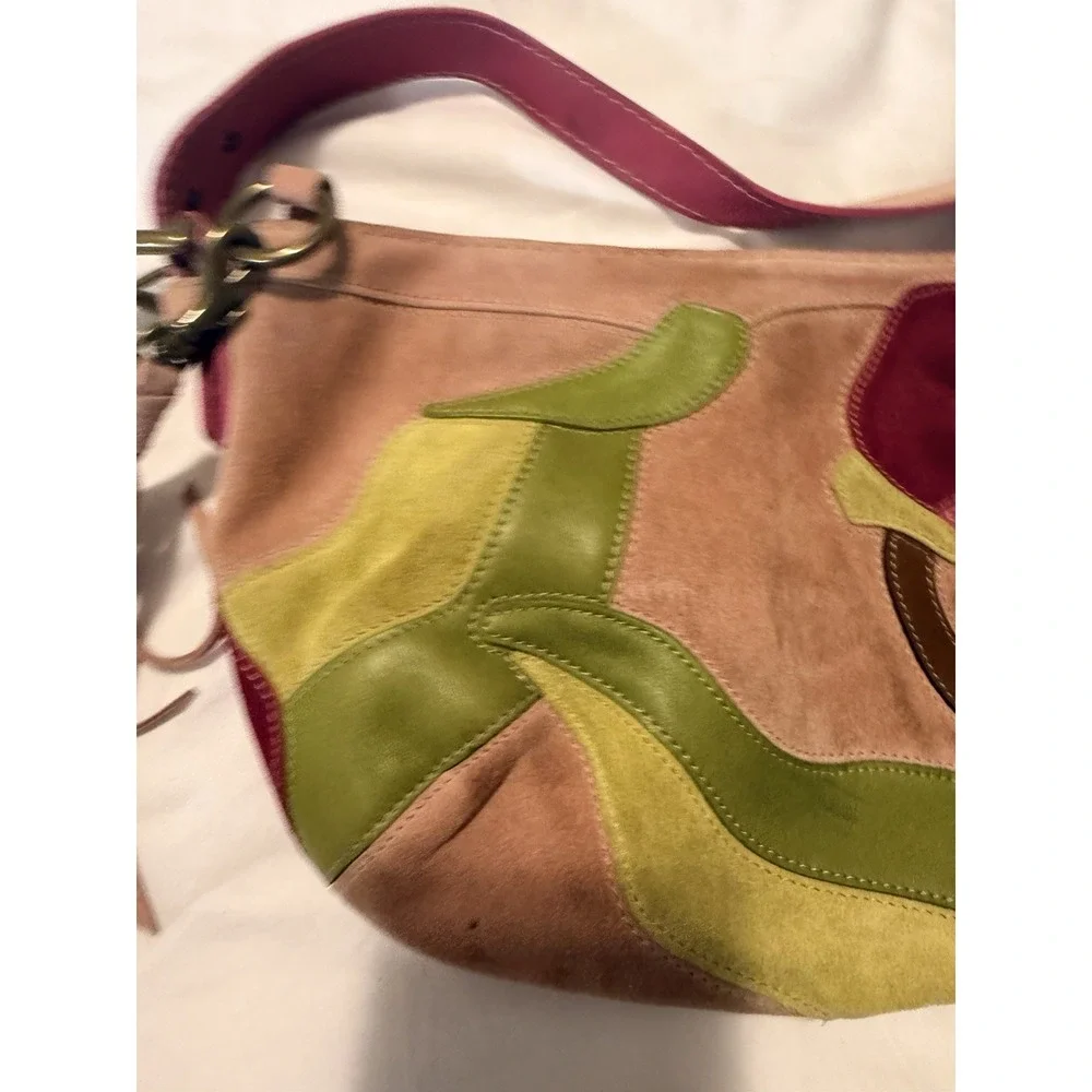 RARE Y2K Vintage 2004 Coach Poppy for Peace Pink Suede Floral Shoulder Bag Purse